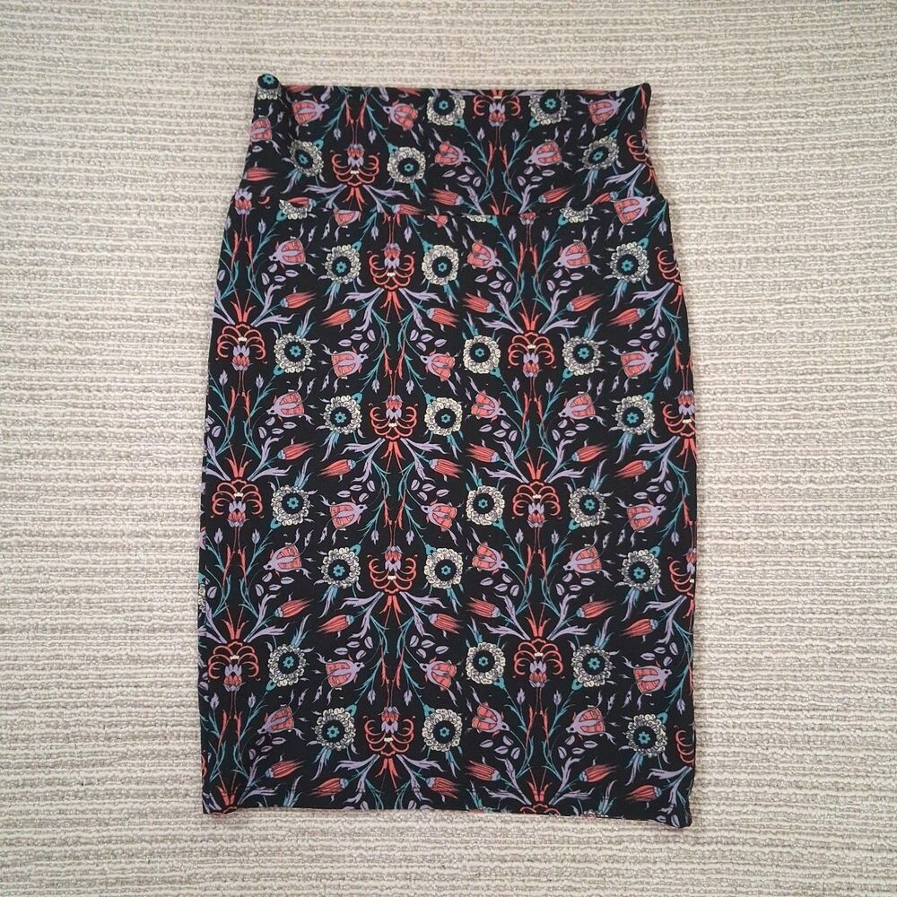 LuLaRoe Cassie Pencil Skirt XS Black Floral Birds Art Nouveau